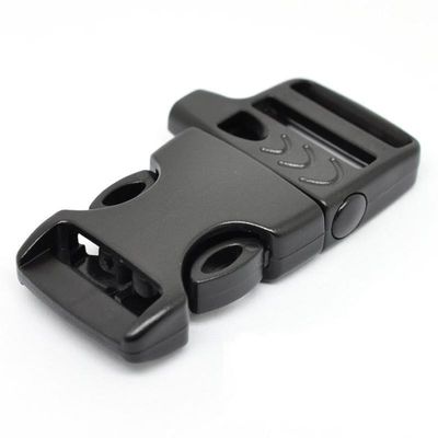 15mm Curve Side Release Paracord Whistle Buckle in confezione Dimensione 3.00cm * 2.00cm * 0.50cm