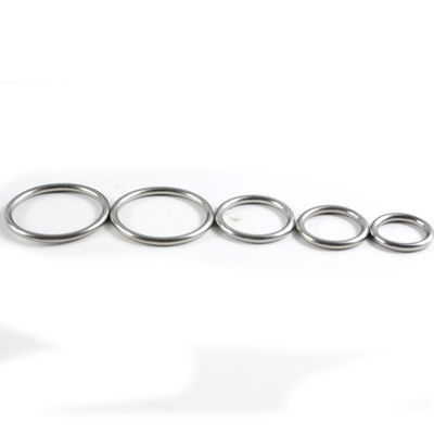 Anello rotondo saldato da 30 mm in acciaio inossidabile Anello metallico O con pacchetto di peso lordo 0,024 kg